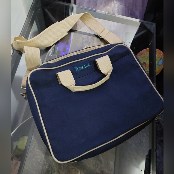 Tundra Other - Tundra Travel Bag Carry On Messenger